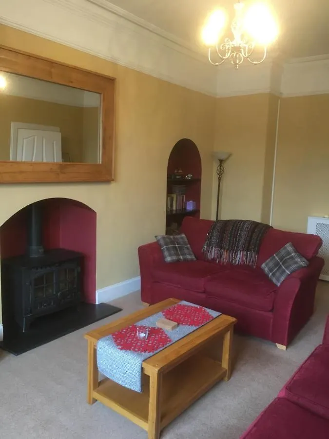 Crawsteps Apartment South Queensferry