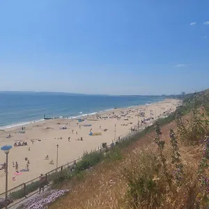  Apartment In Boscombe Close To United Kingdom